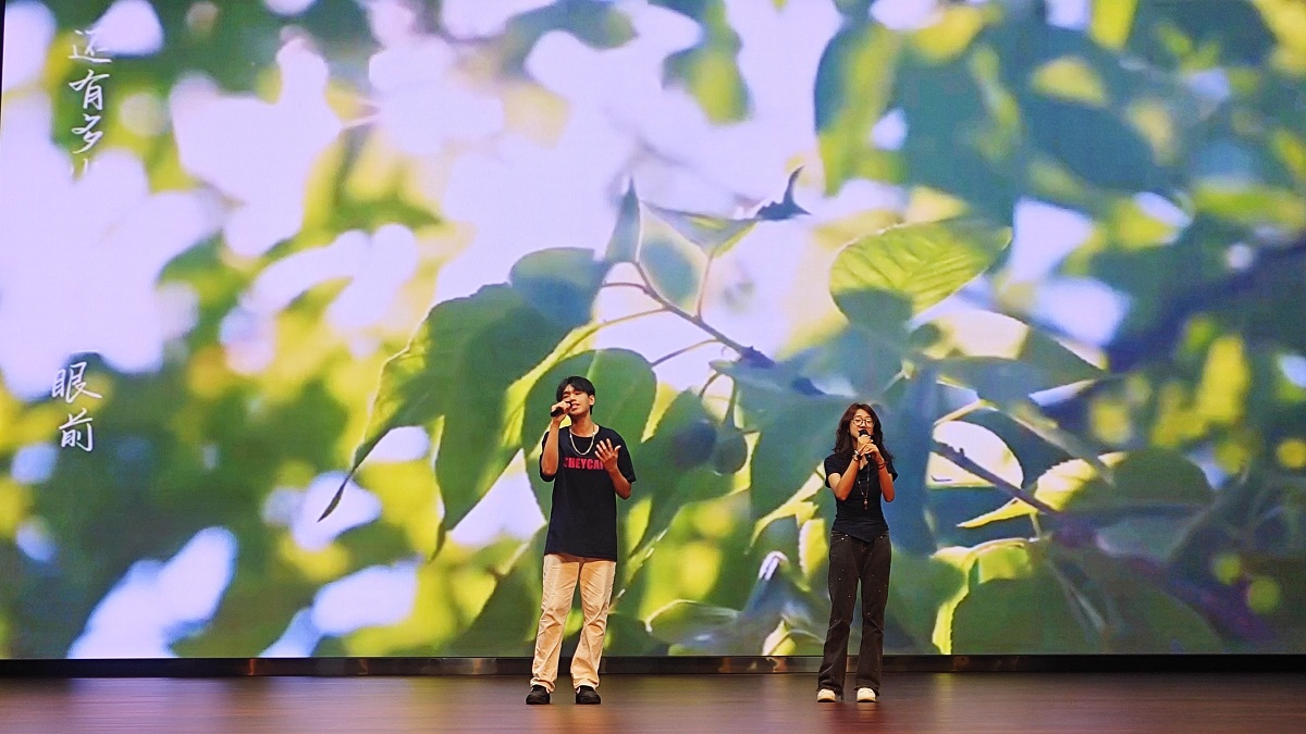 学生演唱4