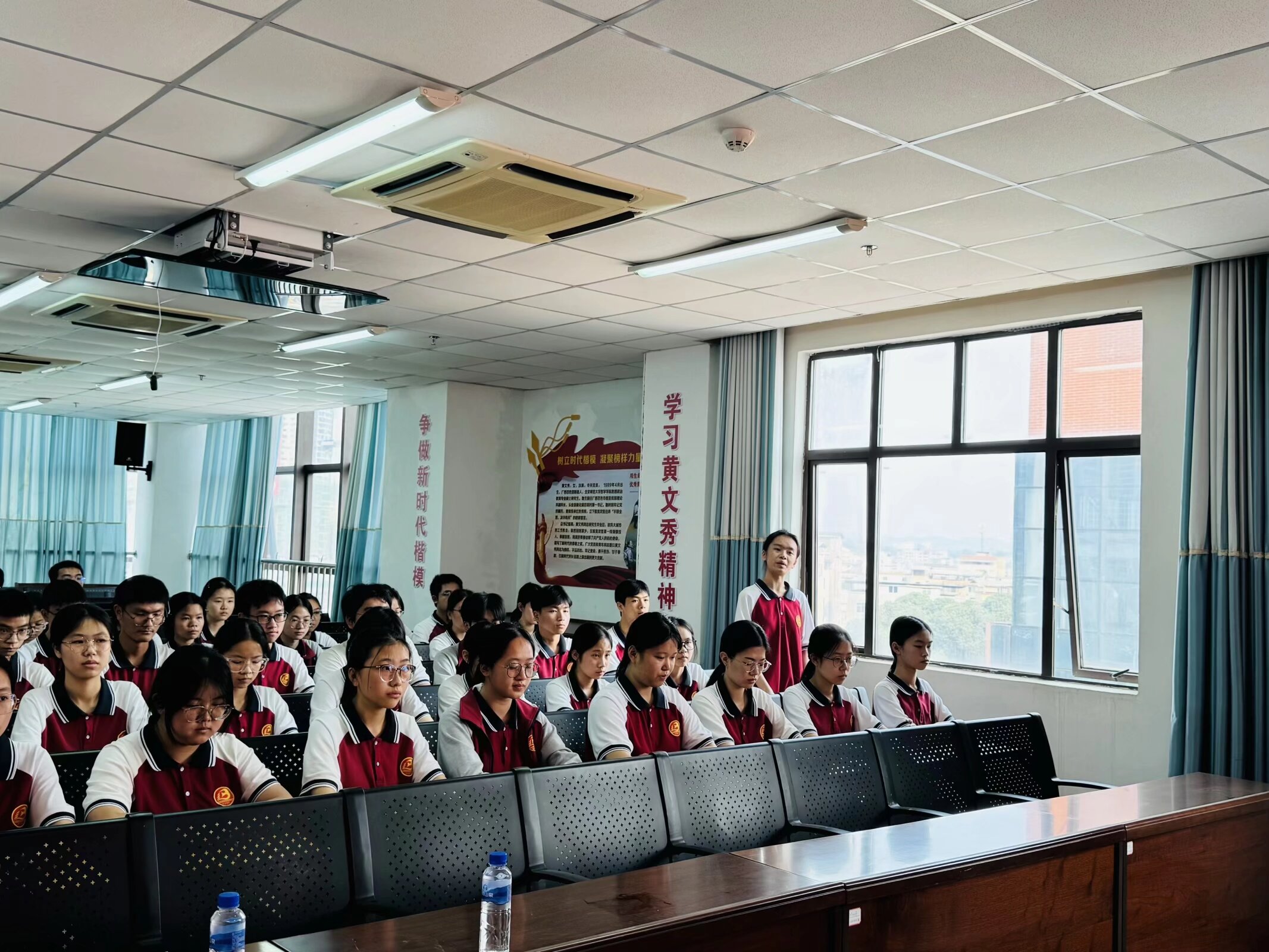 NR8AVjViQ1FBMU1qUTJNelkzT1RFWXNOeHByTkMyS1EhIQUAcXVuZ3o!